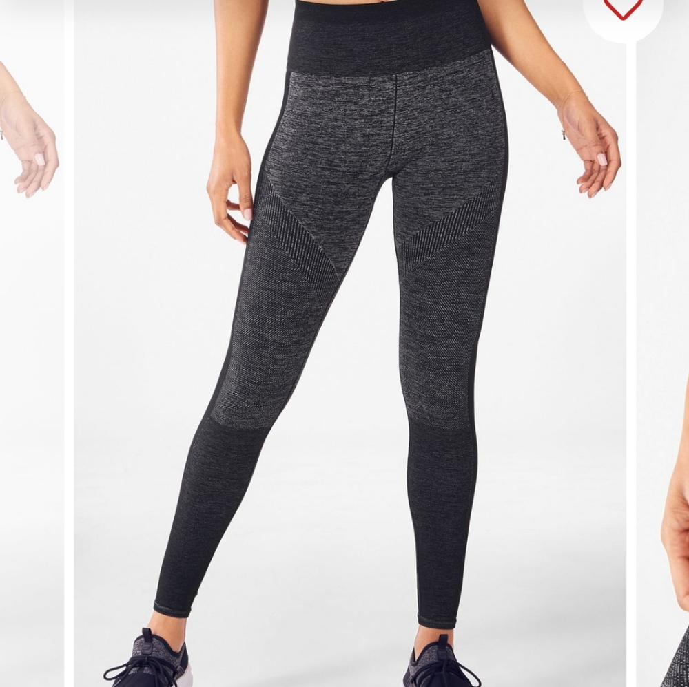 EUC Fabletics seamless gray marled leggings